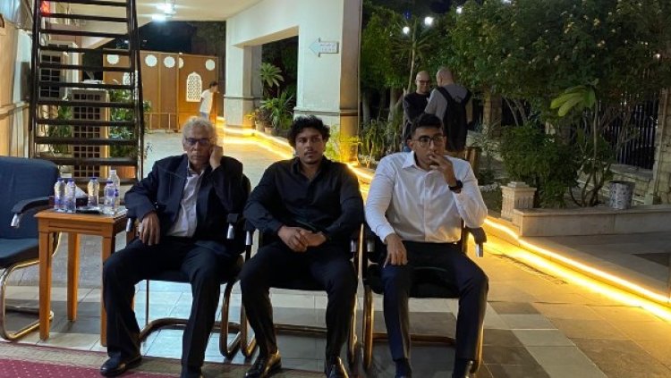 حسن العدل يبدأ استقبال عزاء زوجته بقاعة الريان في مسجد آل رشدان بعد وفاتها