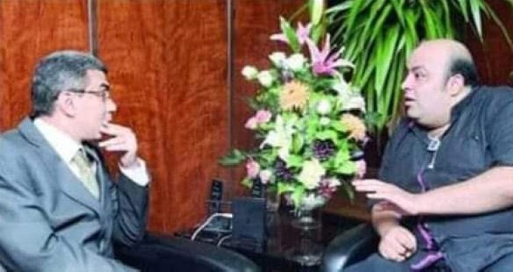 الكاتب الصحفي أحمد صفوت يكتب: يوم أن قبلت جبين ياسر رزق في لحظات لا تنسى 