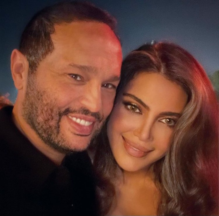 بصورة مع زوجها.. ريهام حجاج تهنئ جمهورها بمناسبة عيد الأضحى