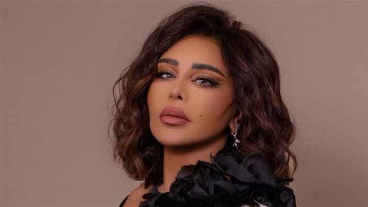 أحلام تشيد بفيلم «سفن دوجز»