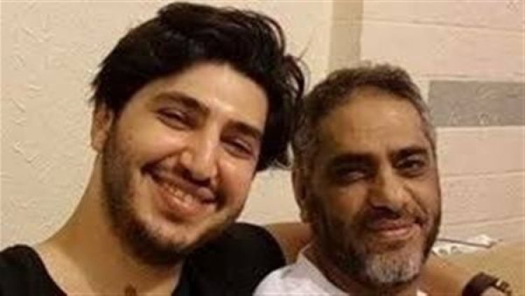 محمد فضل شاكر يهاجم مروجي شائعات وفاة والده: الله يطول بعمره