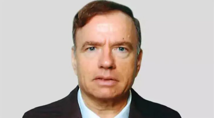 بروفيسور إسرائيلي يكشف سر إصرار واشنطن وتل أبيب على إبادة غزة