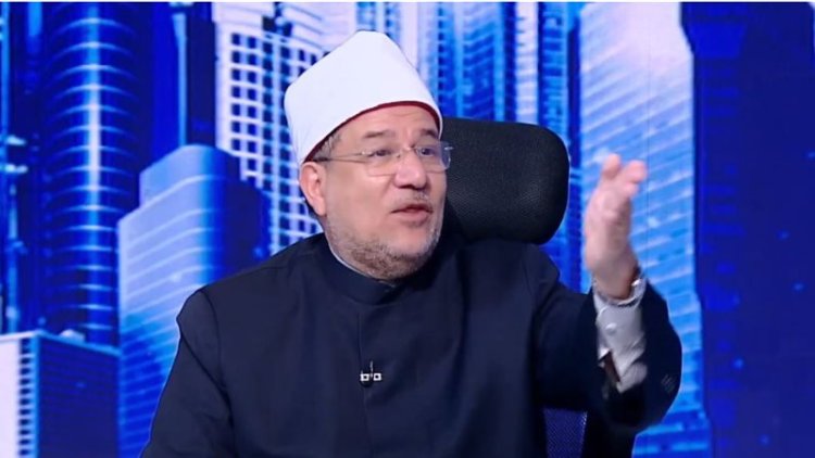 محمد مختار جمعة: مجدي يعقوب قامة وطنية وعلمية وإنسانية ولا يجوز الحكم على مصير أحد