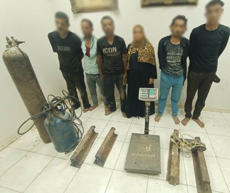 ضبط تشكيل عصابي لسرقة قضبان السكك الحديدية في الغربية