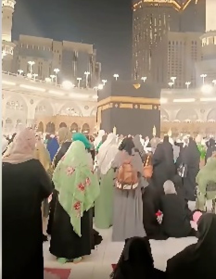 «يارب يشوف كل الحريم ضفادع وسحالي إلا أنا».. أغرب دعاء لزوجة مصرية أمام الكعبة 