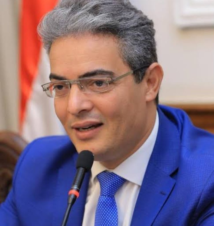 "قامة وطنية قادرة على إحداث نقلة نوعية".. نقيب الإعلاميين يشيد باختيار قنصوة وزيراً للتعليم العالي