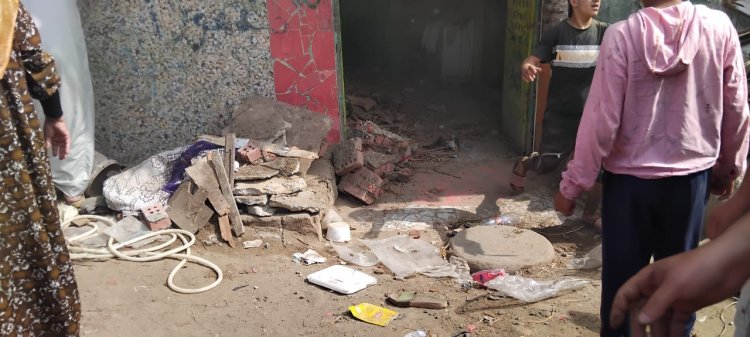 إصابة شخصين والبحث عن مفقود إثر انهيار عقار سكني في البراجيل 