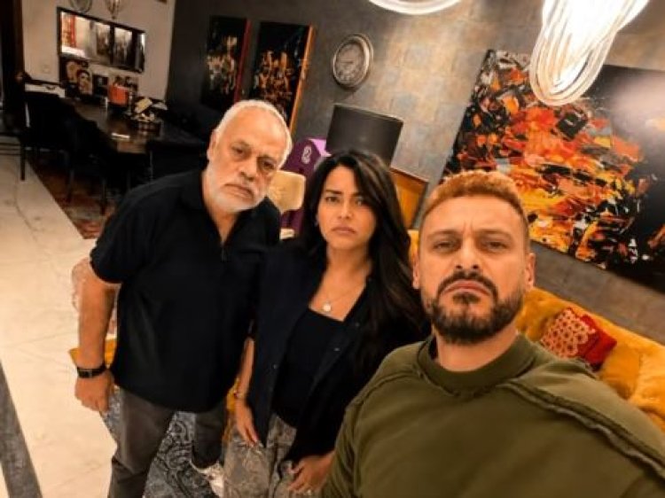 رامز جلال يعلن انتهاء خلافه مع أسماء جلال بعد أزمة «رامز ليفل الوحش»