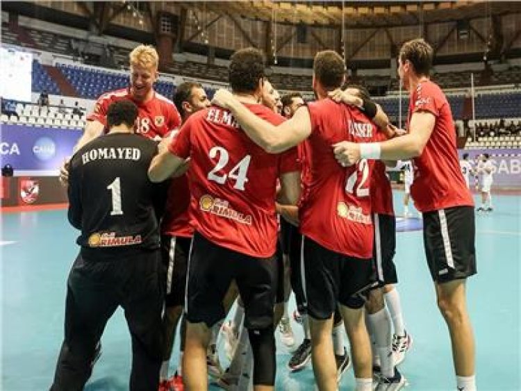 الأهلي يضرب موعدا مع سموحة في نهائي كأس السوبر لكرة اليد