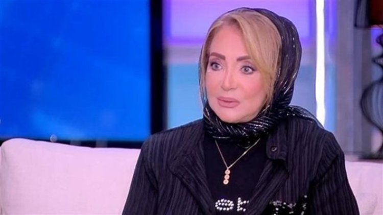 شهيرة تنجو من أزمة اختناق مفاجئة بسبب «فص ثوم»