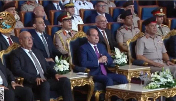 الرئيس السيسي يشهد الندوة التثقيفية للقوات المسلحة بمناسبة ذكرى نصر أكتوبر
