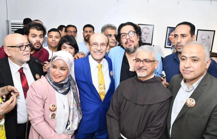 محمد صبحي يفتتح معرض «فارس الفن العربي» بمتحف محمود مختار تكريمًا لمسيرته الفنية