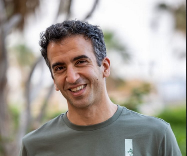 الموسيقار على فتح الله يطرح "بستناك" ثاني أغاني مشروعه الفني الجديد  