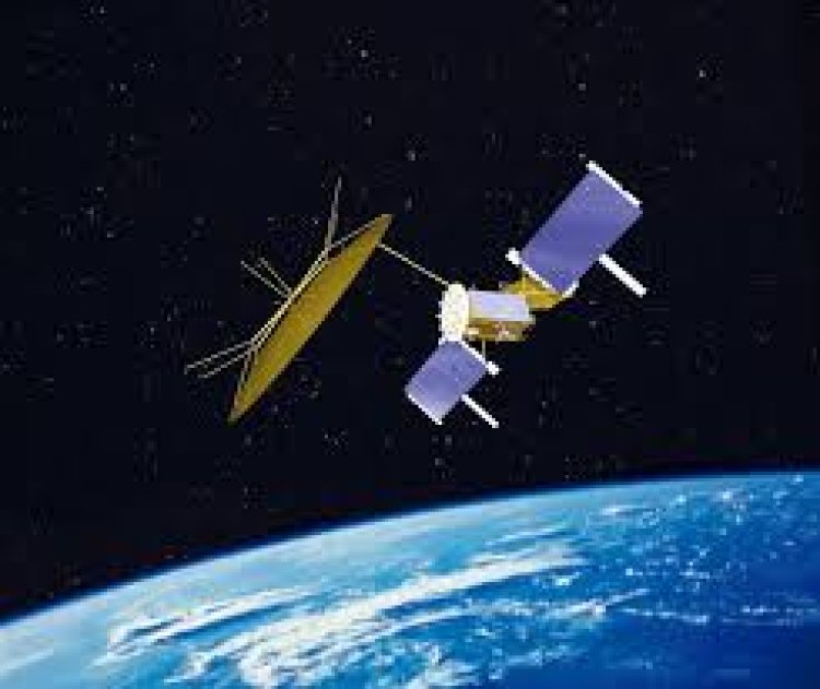 "نايل سات" تمدد ترخيص إنشاء وتشغيل شبكات الأقمار الصناعية حتى 2035