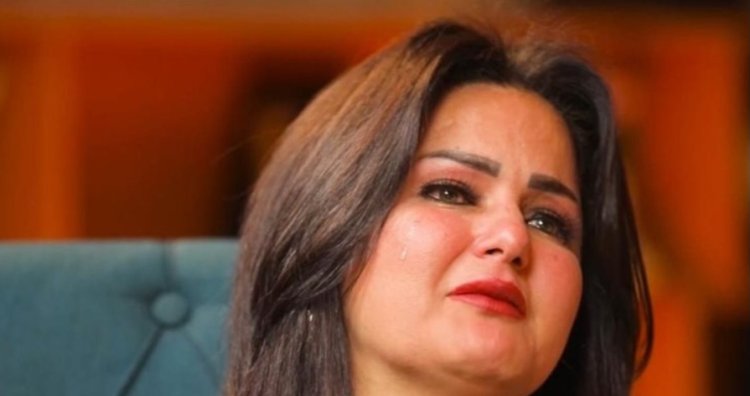 سما المصري تقلب الطاولة على المتزوجات: «العازبة ربنا بيحبها والمجوزة فرمها القطر»