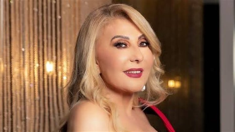 نادية الجندي تعيد تسليط الضوء على مسلسل «ملكة في المنفى»: تجربة فنية صعبة