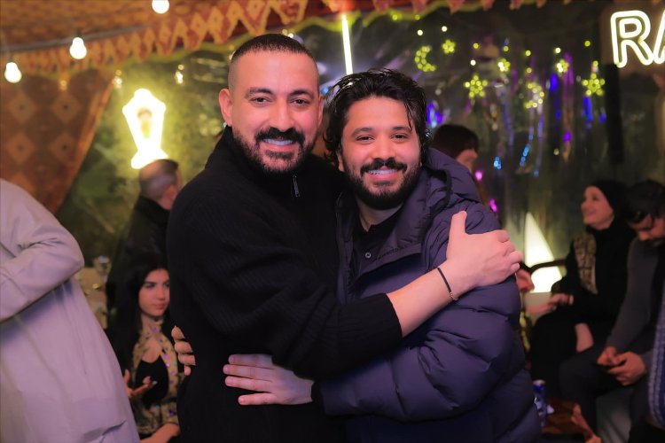 مصطفى حجاج ودياب في ضيافة ياسر الحريري في سهرة رمضانية