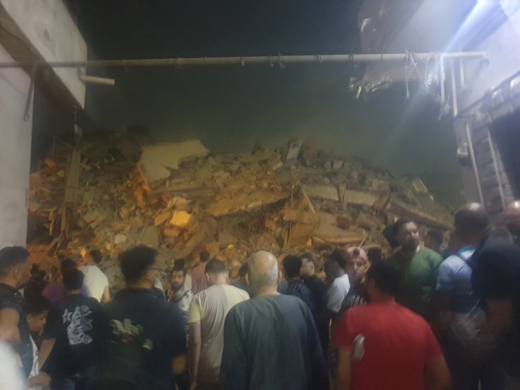 انهيار عقار مكون من 7طوابق بمنطقة السيدة زينب