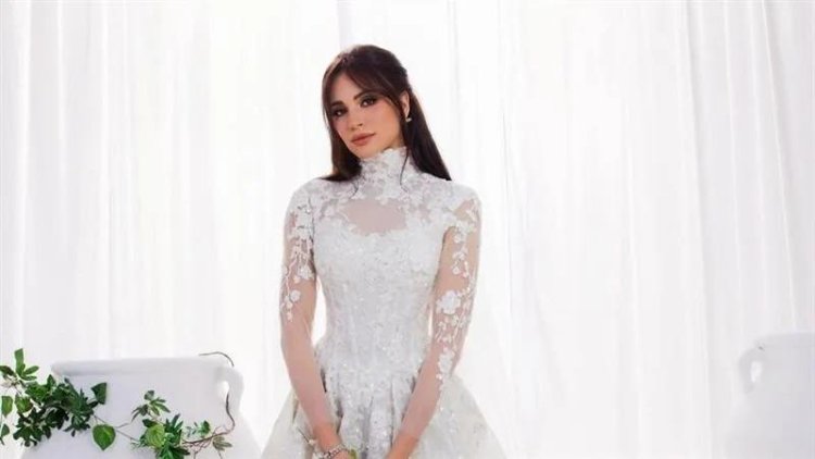 بعد جدل ظهورها بفستان الزفاف.. آمال ماهر تطرح "خبر عاجل" أولى أغاني ألبومها الجديد "حاجة غير"