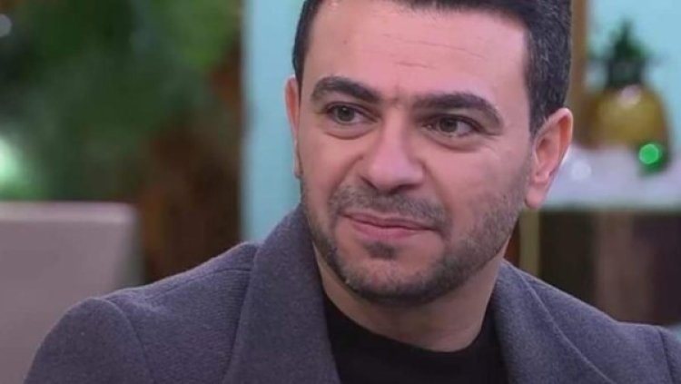 كريم الحسيني يطلب الدعاء لزوجته بعد دخولها غرفة العمليات