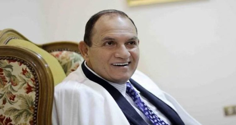 تكريم الشيخ أحمد نعينع في منتدى الإعلام الإسلامي الأول بالفجيرة بحضور نخبة من الإعلاميين والقراء