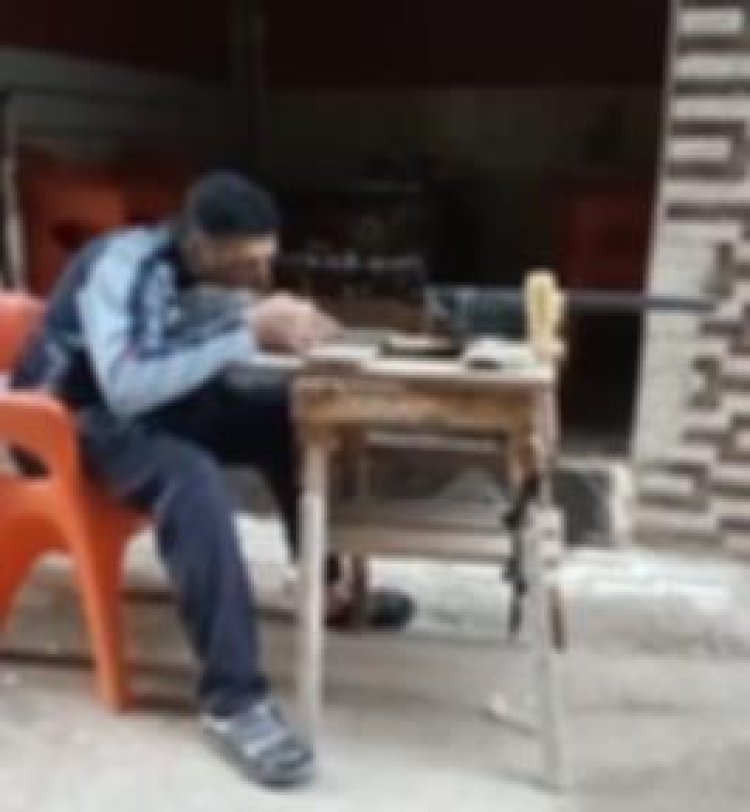 الداخلية تكشف ملابسات صورة لشخص يحمل بندقية مزودة بتلسكوب في كفر الشيخ