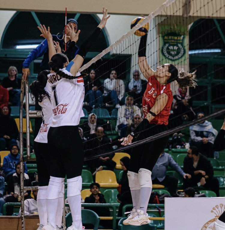 "سيدات طائرة الأهلي" يتوج بكأس مصر على حساب الزمالك