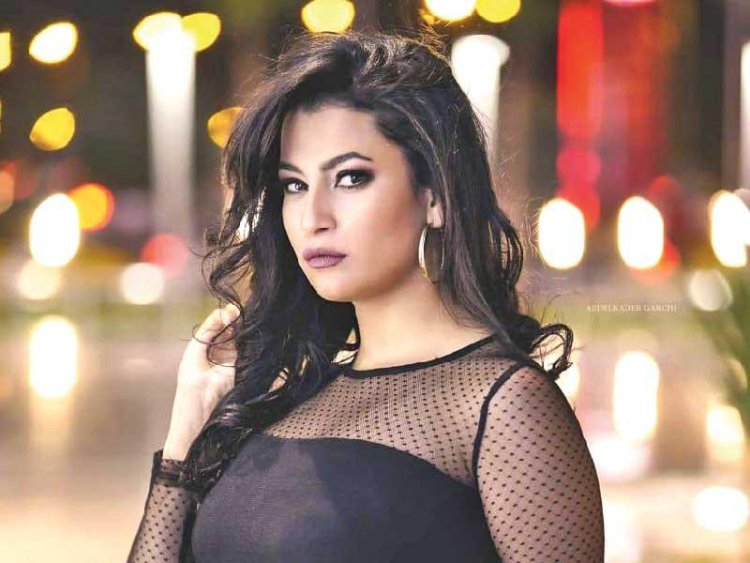 الفنانة التونسية يسرا المسعودي تعلن تعرضها لعملية نصب في الأردن