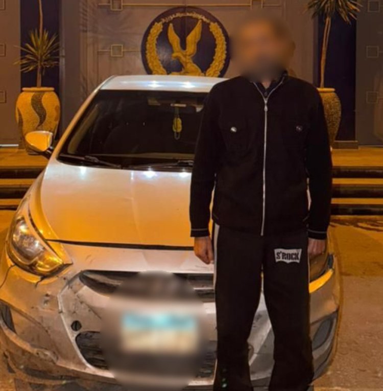 ضبط قائد سيارة تابعة لشركة توصيل شهيرة لتحرشه براكبة في التجمع الأول 