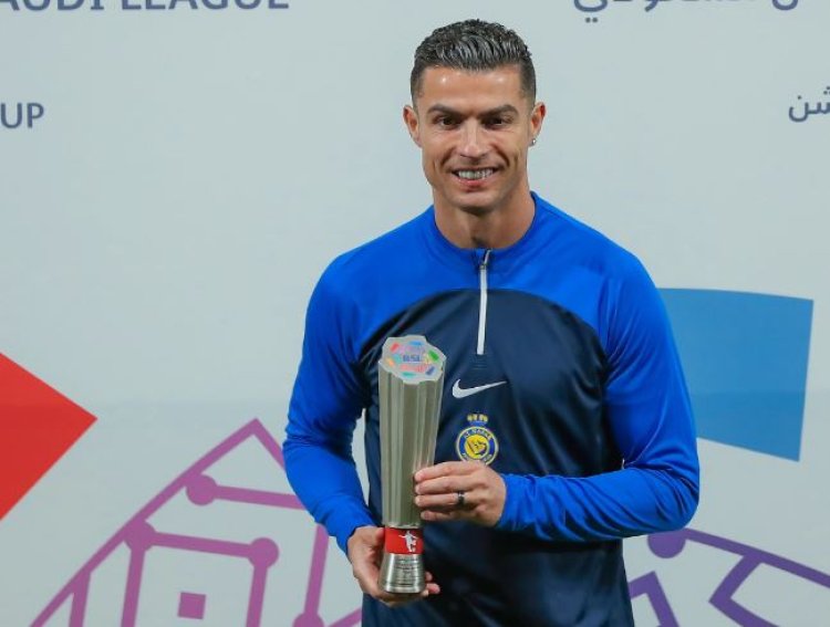 إنجاز تاريخي.. رونالدو يتوج بجائزة لاعب الشهر للمرة الرابعة في الدوري السعودي