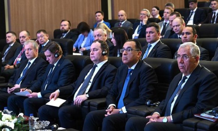 رئيس الوزراء: الحكومة قدمت حُزمة من الحوافز والتيسيرات لتحسين مناخ الأعمال
