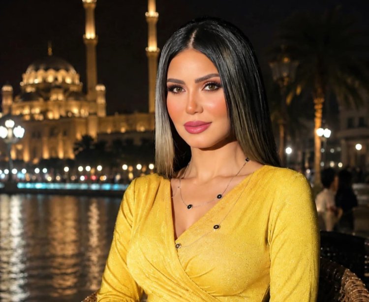 إيناس عز الدين تخطف الأنظار بفستان أصفر ولوك جديد .. صور