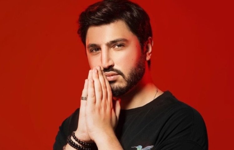 محمد شاكر يغادر المستشفى بعد تحسن حالته الصحية