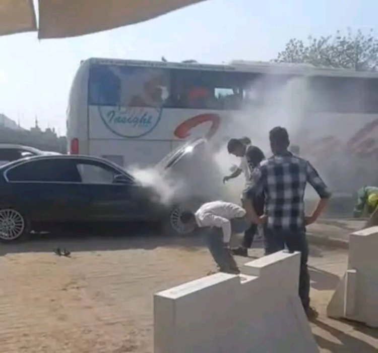 حريق مفاجئ بسيارة أحمد شوبير على طريق صلاح سالم