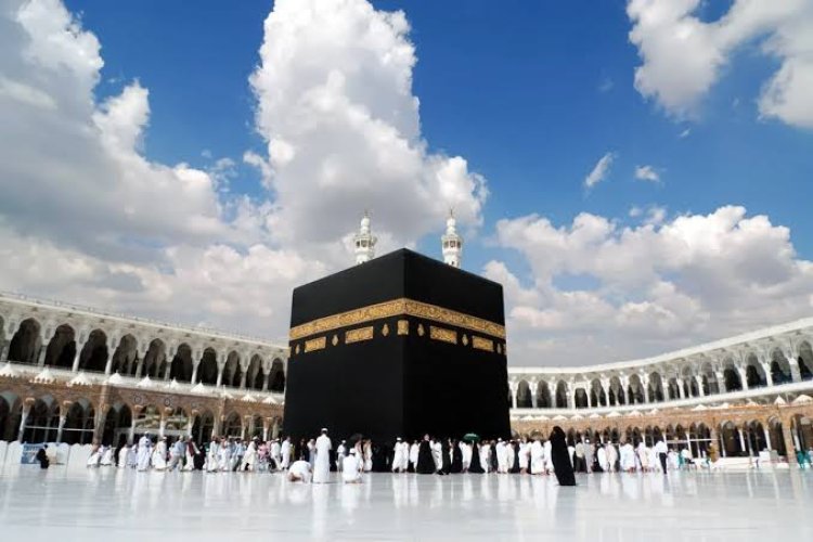 الرئيس التنفيذي لبعثة الحج المصرية يتفقد احوال حجاج القرعة بفنادق الإقامة