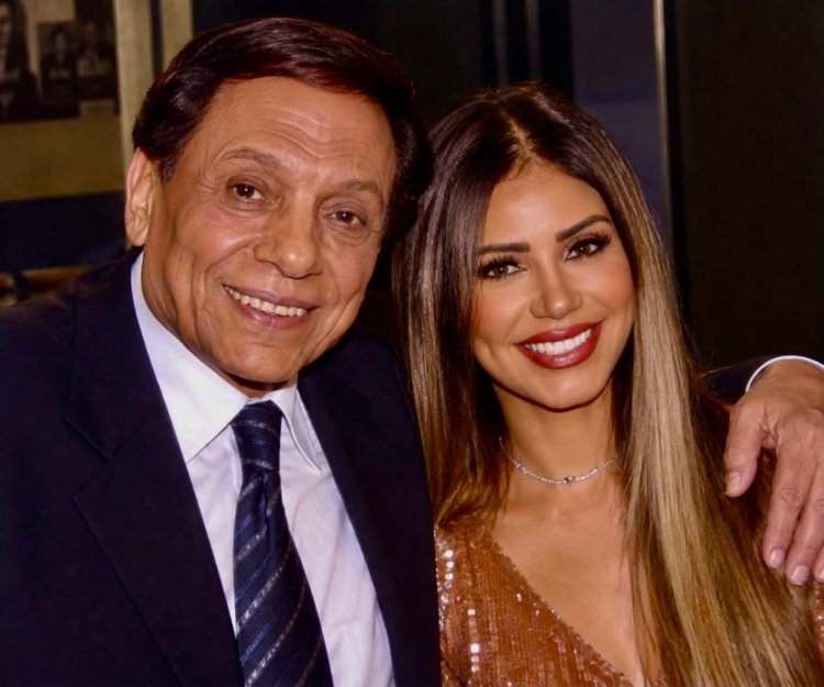 بعد سنوات من عرض بودي جارد.. إيناس عز الدين تستعيد ذكرياتها مع الزعيم
