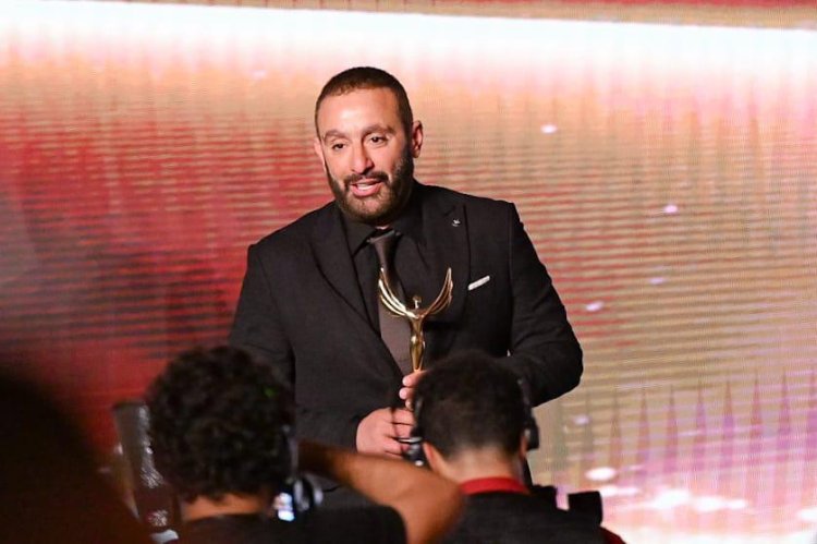 في 3 أيام .. احمد السقا يفوز بجائزة افضل ممثل مرتين عن فيلم أحمد وأحمد من مهرجان الفضائيات ودير جيست