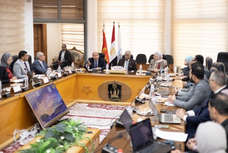 جائزة مصر للتميز الحكومي تتابع أعمال تحكيم جوائز التميز الداخلية بجامعة بورسعيد