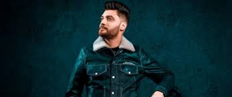 وسط حزن كبير.. نجوم الغناء الشعبي والمهرجانات ينعون رحيل المطرب أحمد عامر