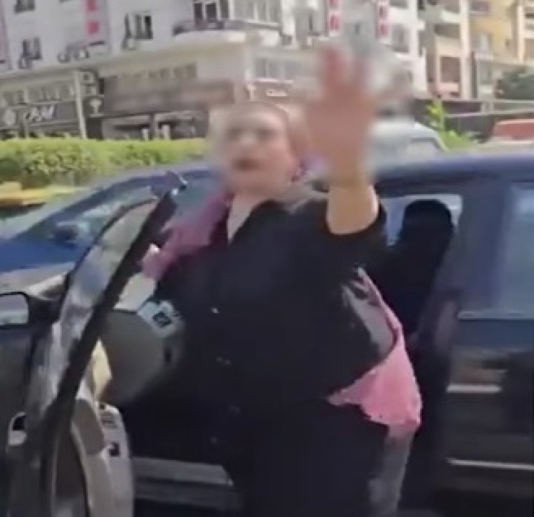 “إشارات خادشة للحياء”..القبض على سيدة تعدت على شاب بالنزهة 