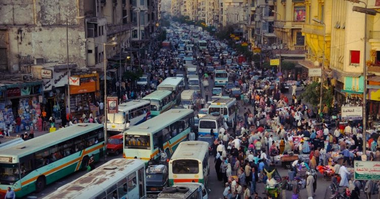 108 مليون نسمة في مصر.. الإحصاء يعلن تباطؤ معدل الزيادة السكانية لأول مرة منذ سنوات
