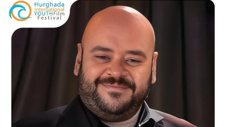 محمد ممدوح يغادر مهرجان الغردقة لسينما الشباب بعد تكريمه.. والسبب ليس وعكة صحية