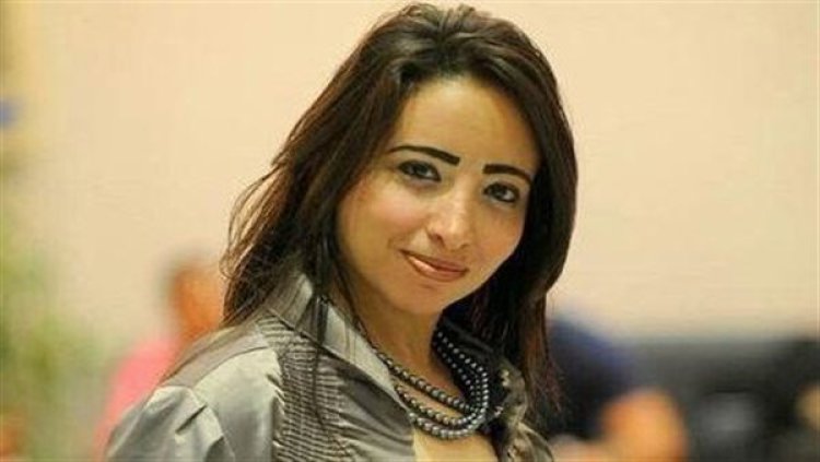 إصابة الفنانة نهال القاضي في حادث سير بالقاهرة وحالتها الصحية حرجة