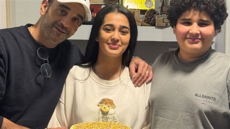 الظهور الأول لأبناء أحمد الجنايني "أميرة وطارق" خلال الاحتفال بعيد ميلاده