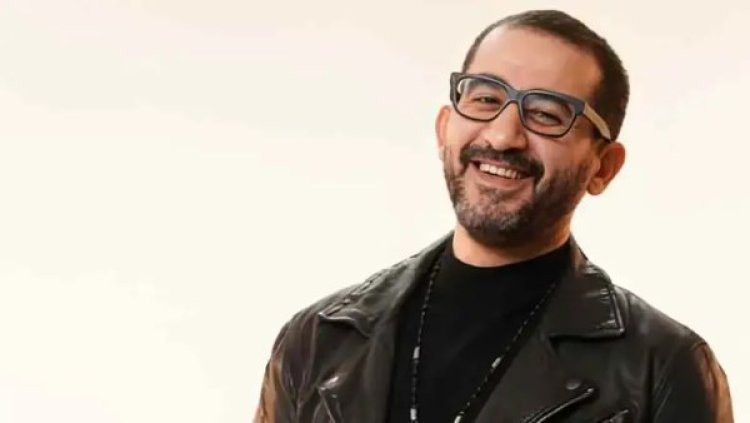 لأول مرة.. أحمد حلمي يقدم اعتذارًا بسبب موقفه مع الملحن مصطفى جاد خلال عرض مسرحيته "بني آدم"