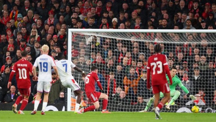 في غياب صلاح.. ليفربول يودع كأس الرابطة أمام كريستال بالاس