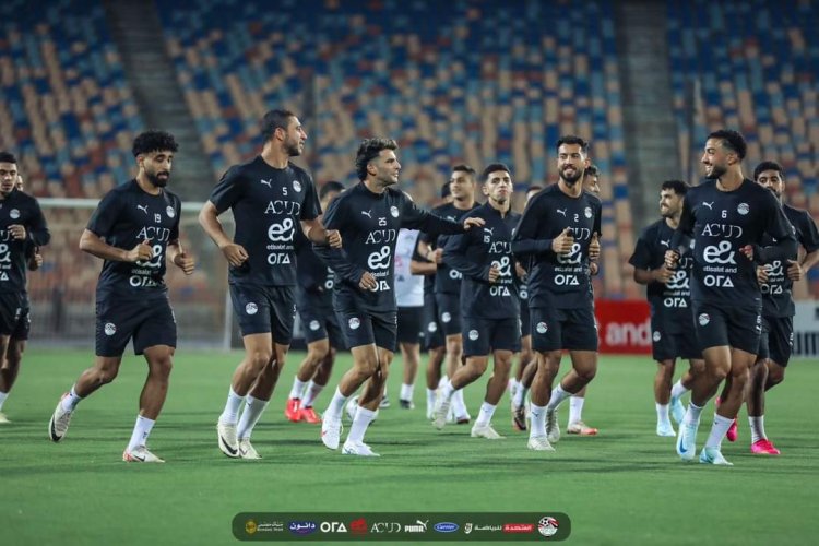 بعد انضمام المحترفين.. اكتمال صفوف منتخب مصر استعداداً لمباراتي موريتانيا