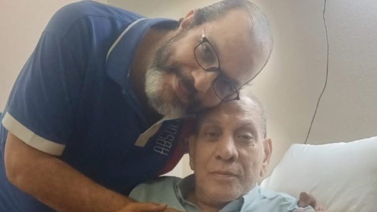 منير مكرم يطمئن جمهوره بعد خروجه من المستشفى