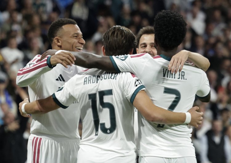 ريال مدريد يفوز على لايبزج برباعية في دوري الأبطال