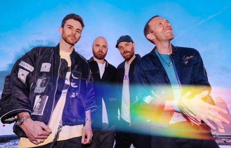 فرقة COLDPLAY تطرح أولى أغاني الألبوم الجديد MOON MUSiC